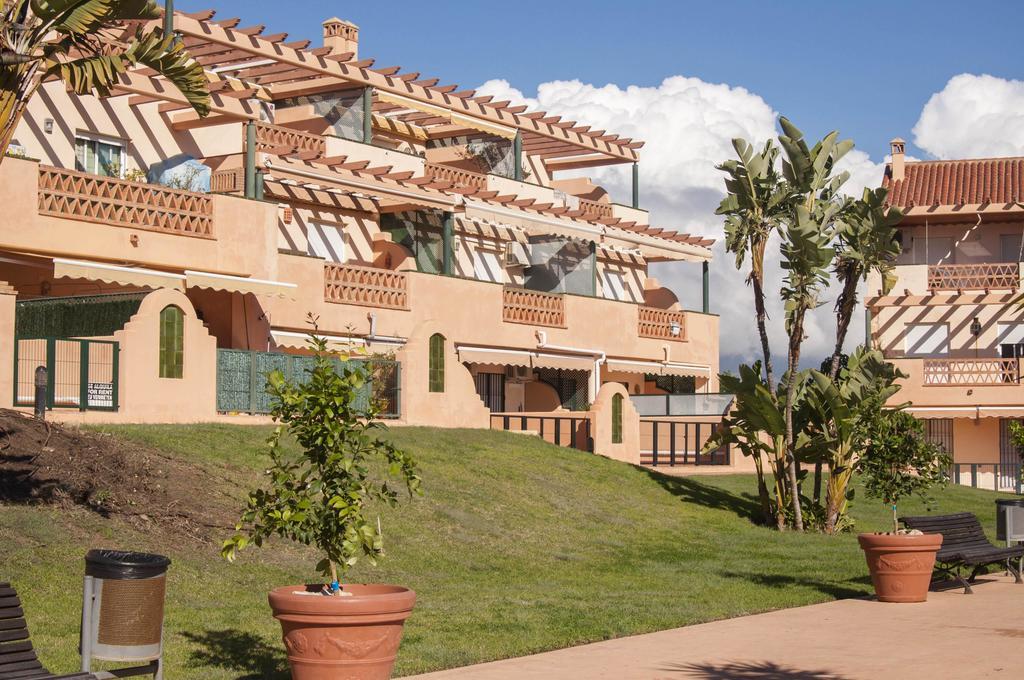 Apartamento Alta Loma With Bbq, Sea Views, Pool, Wifi Sleeps 6 Lägenhet Fuengirola Exteriör bild